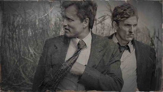 True detective: locandina della serie con Woody Harrelson e Matthew McConaughey